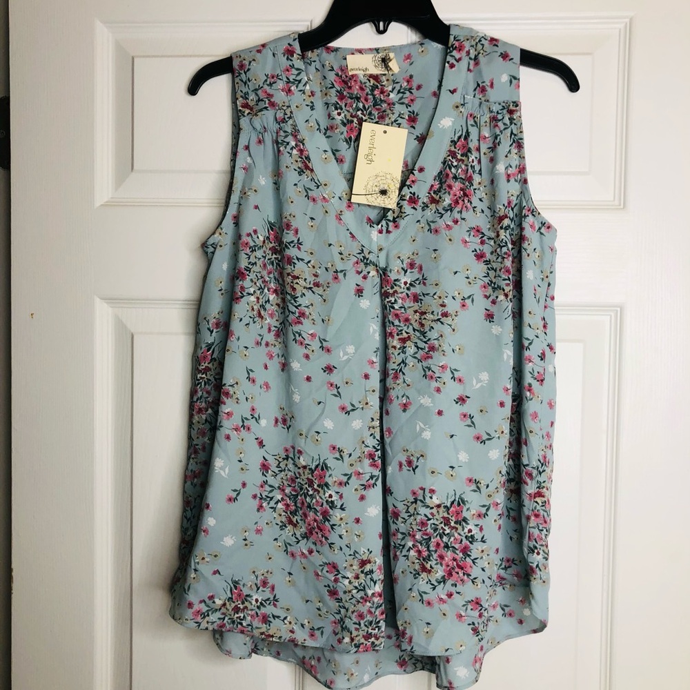everleigh Light Blue Floral Sleeveless V-Neck Camisole